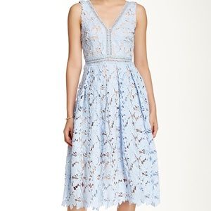 Romeo & Juliet Couture Double V lace midi dress